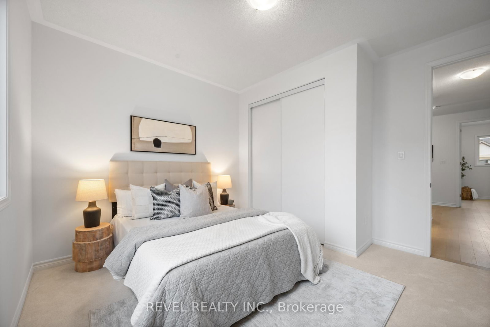 Detached House for sale at 1387 Hearns Place, Milton, Ontario, L9E 2J8 - Bowes - MLS: W12903550