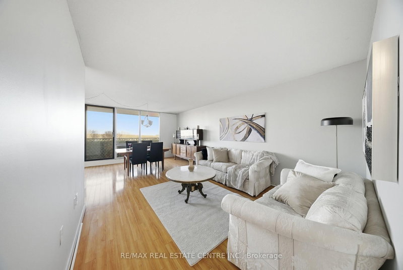 602 - 2055 Upper Middle Rd, Burlington, L7P 3P4 | Image 2