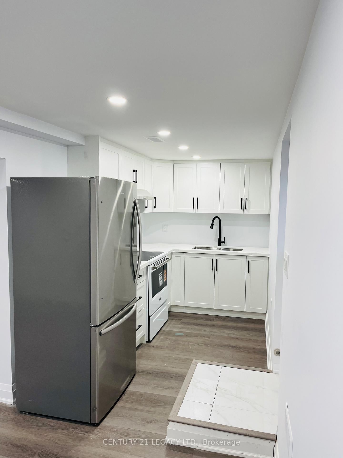 Detached House for sale at 26 Epsom Downs Drive, Brampton, Ontario, L6T 1Y8 - Southgate - MLS: W12903622