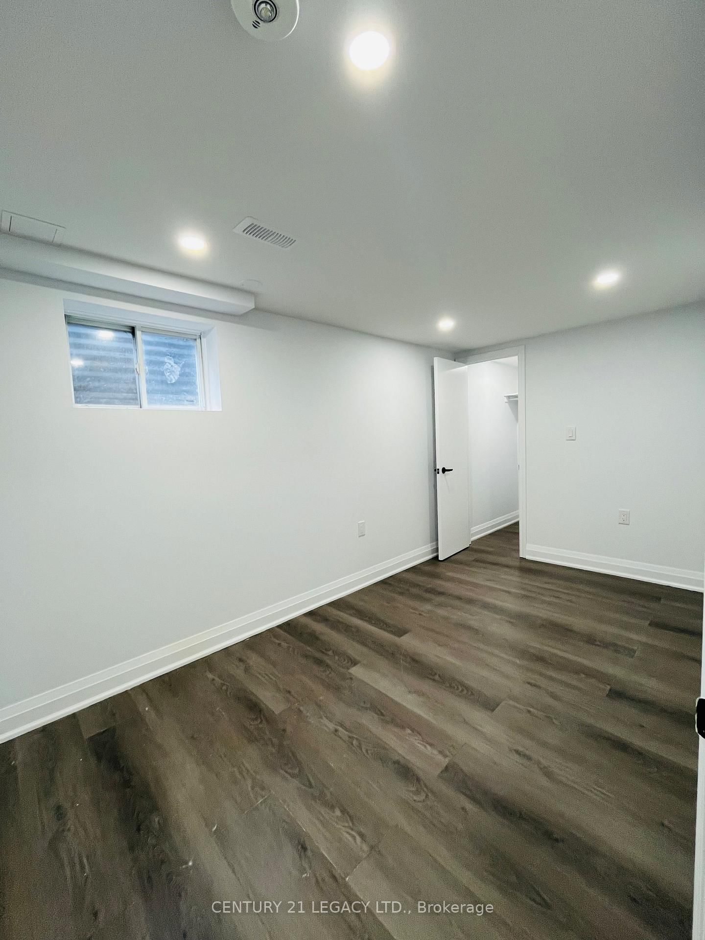 Detached House for sale at 26 Epsom Downs Drive, Brampton, Ontario, L6T 1Y8 - Southgate - MLS: W12903622