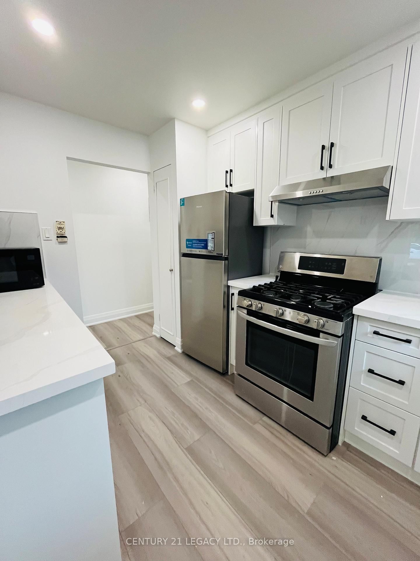 Detached House for sale at 26 Epsom Downs Drive, Brampton, Ontario, L6T 1Y8 - Southgate - MLS: W12903622