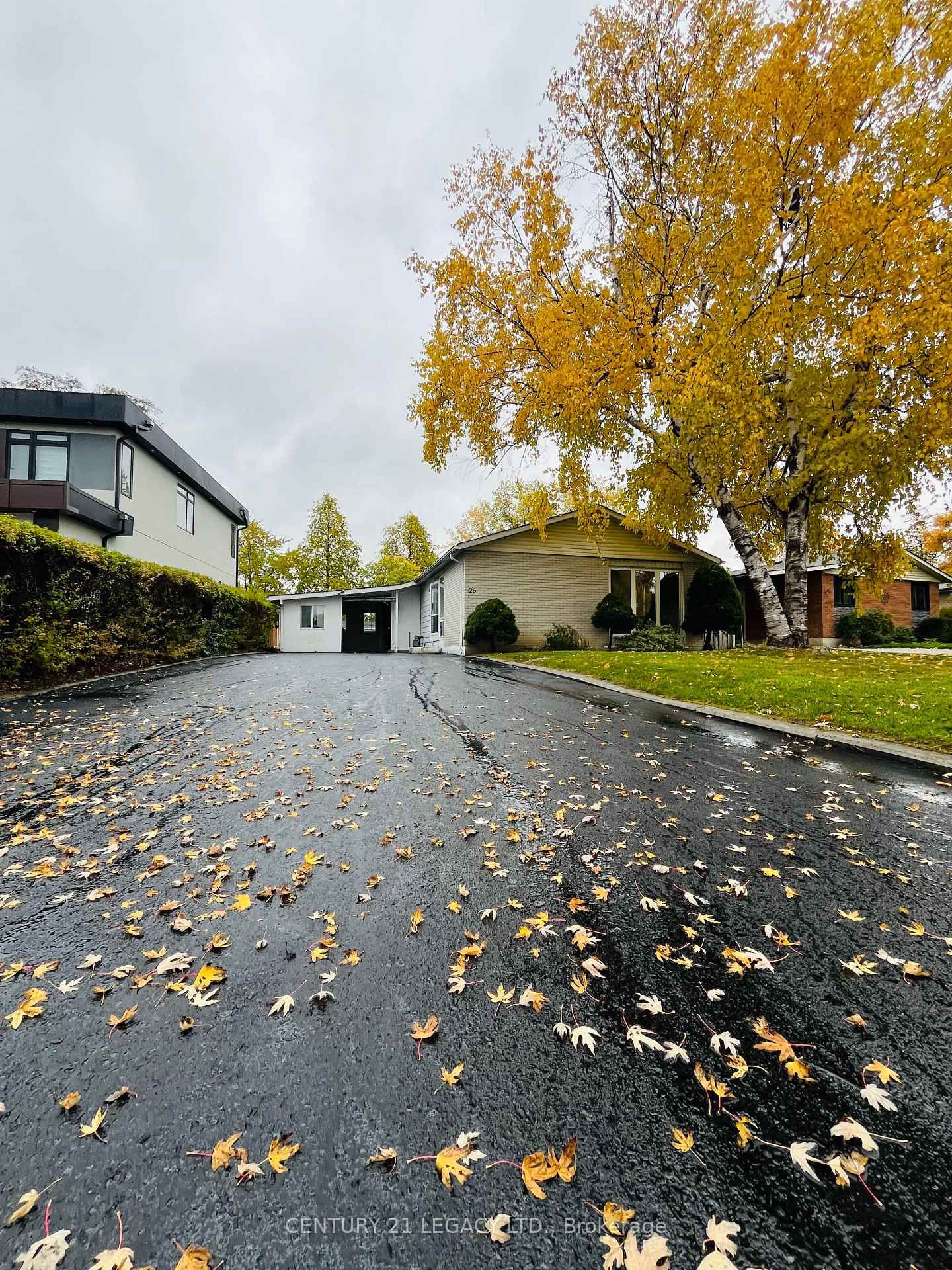 Detached House for sale at 26 Epsom Downs Drive, Brampton, Ontario, L6T 1Y8 - Southgate - MLS: W12903622