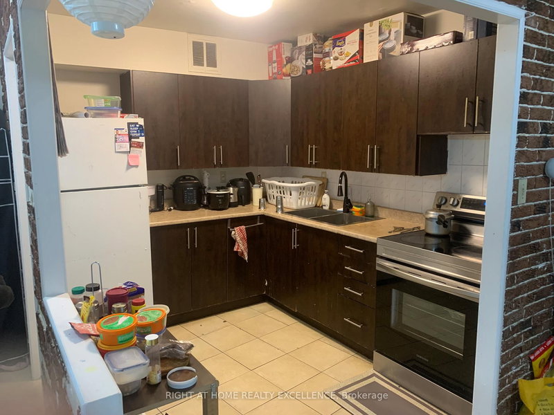 304 - 380 Dixon Rd, Toronto, M9R 1T3 | Image 2