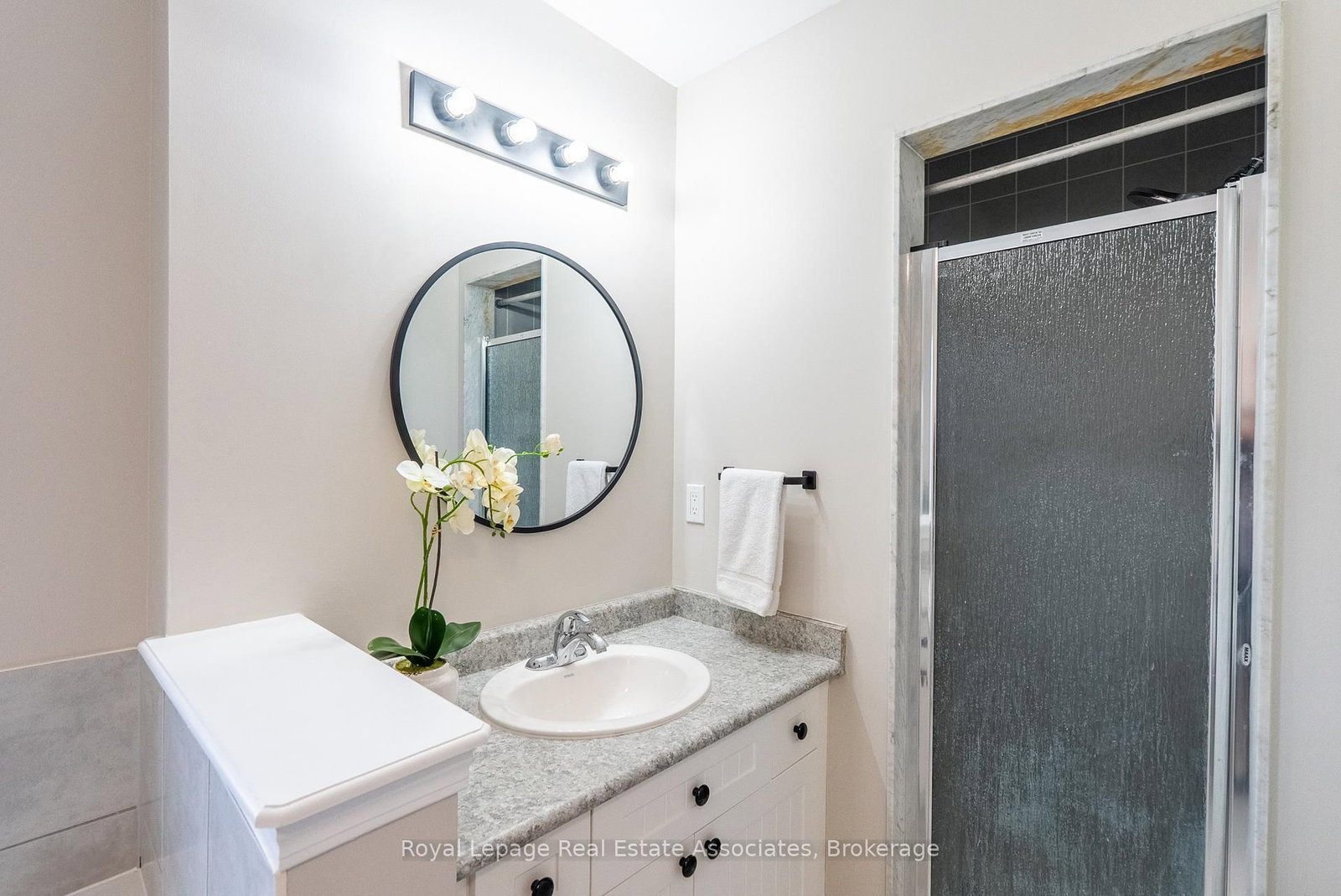 Detached House for sale at 46 Dehaviland Crescent, Brampton, Ontario, L6X 0M9 - Credit Valley - MLS: W12904024