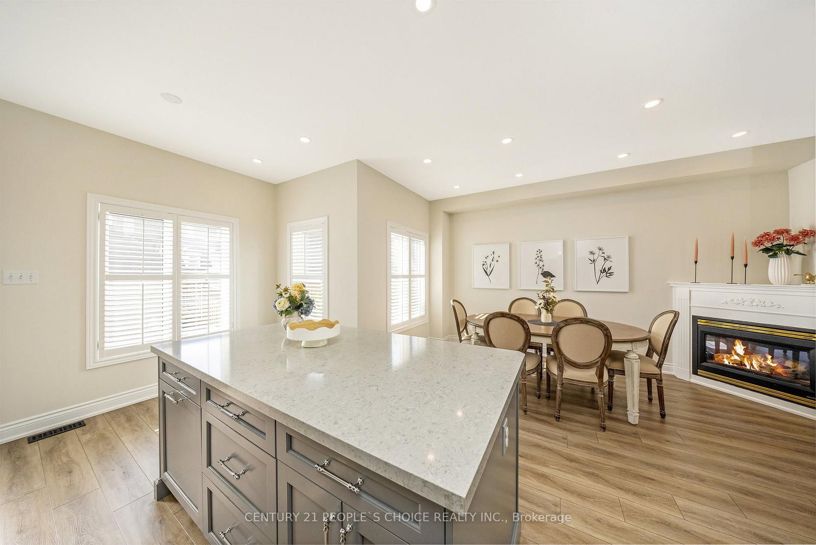 Detached House for sale at 170 Roxton Road, Oakville, Ontario, L6H 6N1 - River Oaks - MLS: W12904248