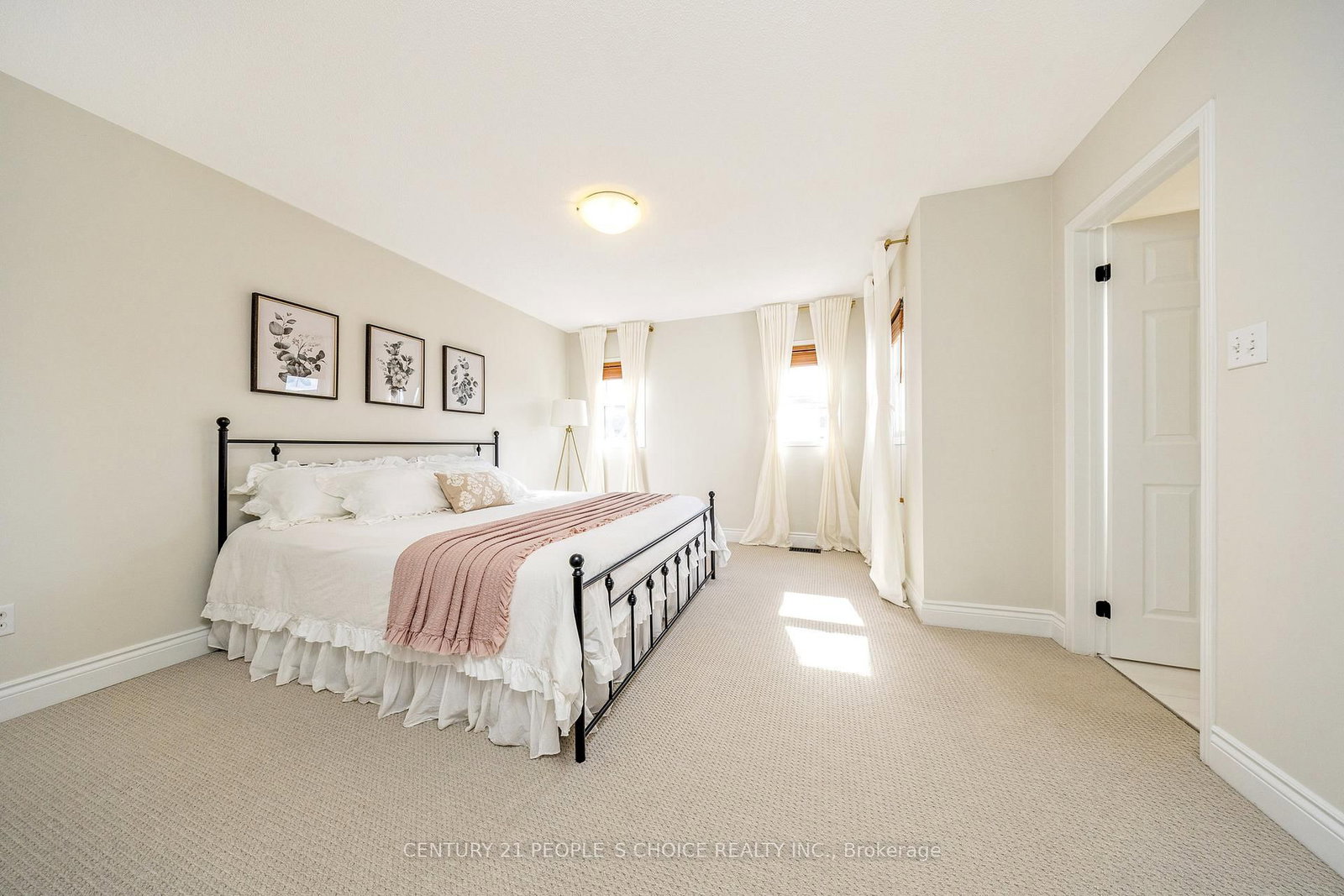 Detached House for sale at 170 Roxton Road, Oakville, Ontario, L6H 6N1 - River Oaks - MLS: W12904248