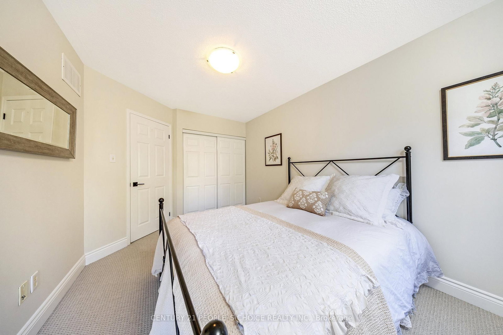 Detached House for sale at 170 Roxton Road, Oakville, Ontario, L6H 6N1 - River Oaks - MLS: W12904248