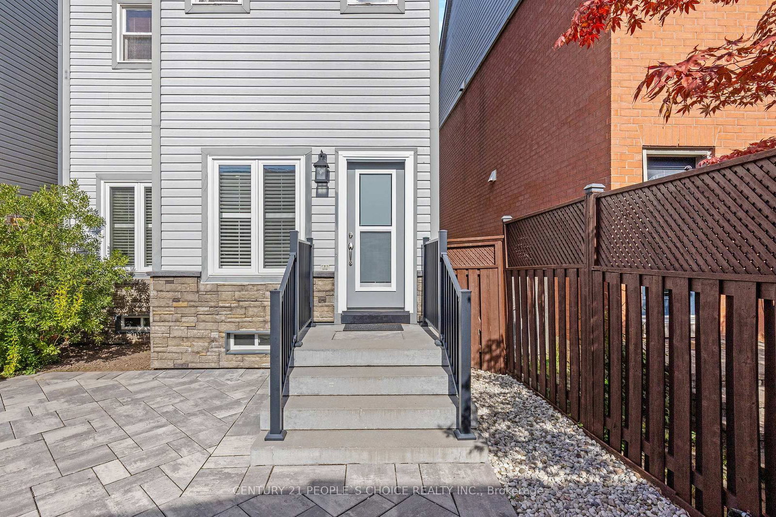 Detached House for sale at 170 Roxton Road, Oakville, Ontario, L6H 6N1 - River Oaks - MLS: W12904248