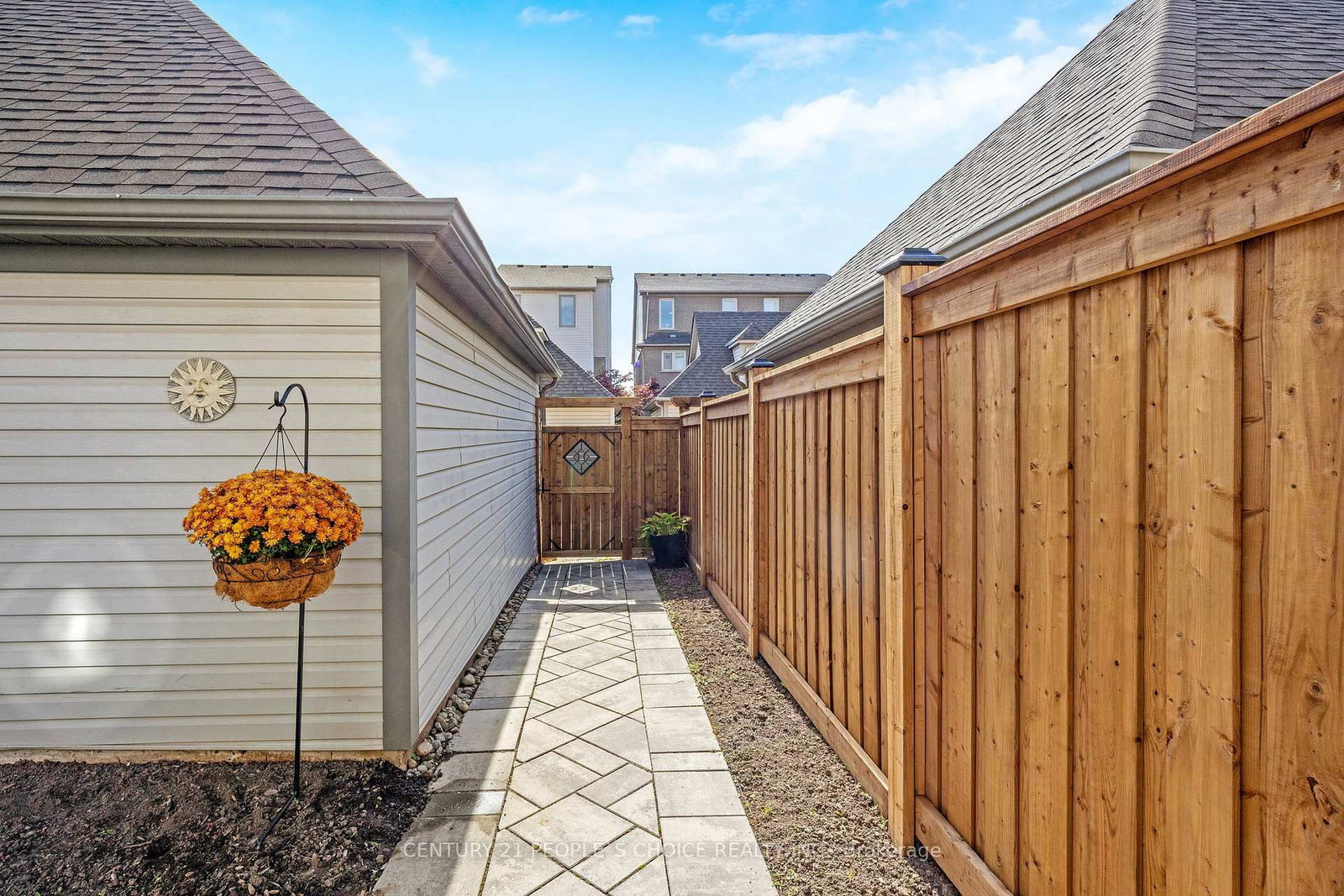 Detached House for sale at 170 Roxton Road, Oakville, Ontario, L6H 6N1 - River Oaks - MLS: W12904248