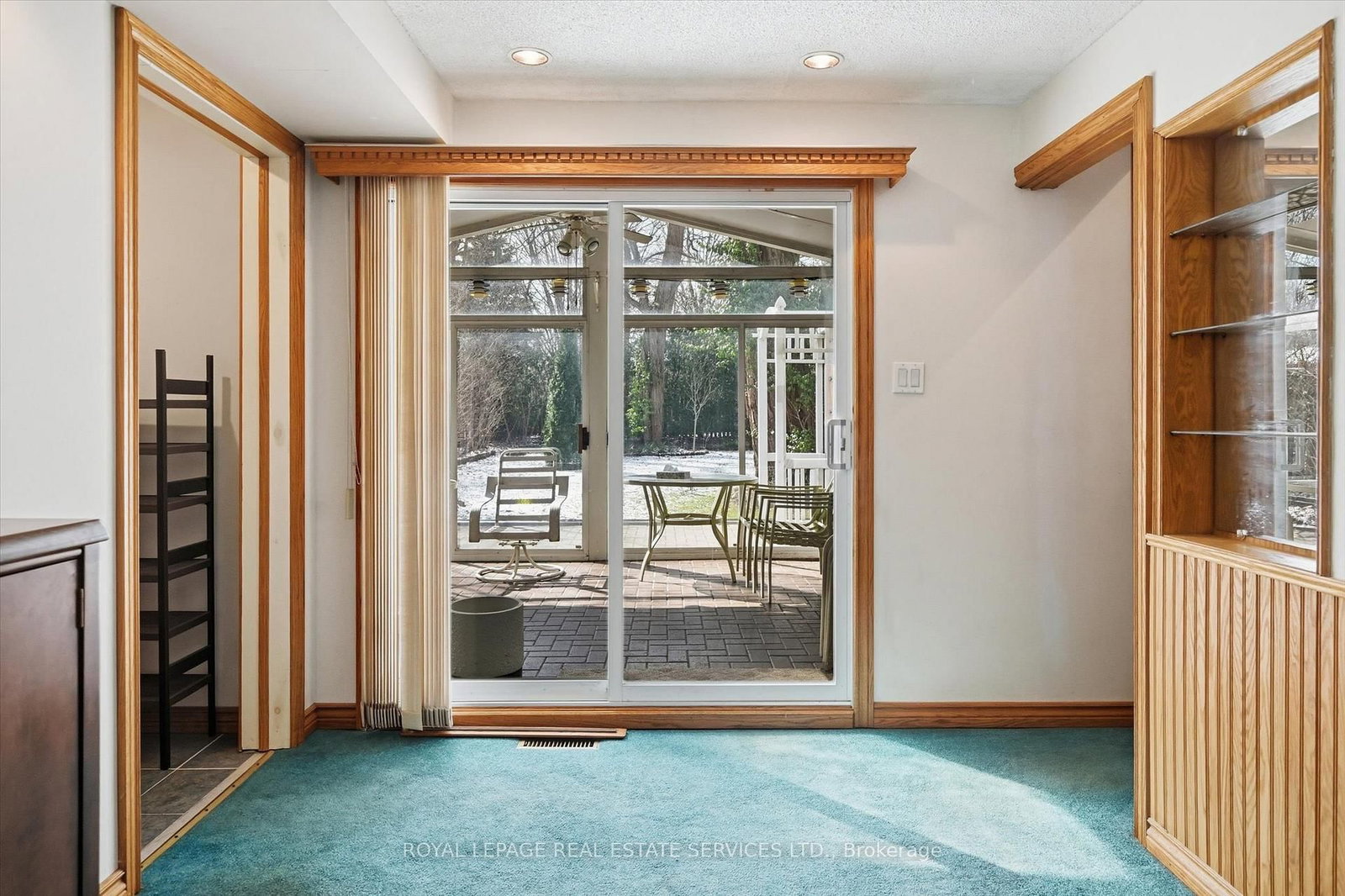 Listing Image 7