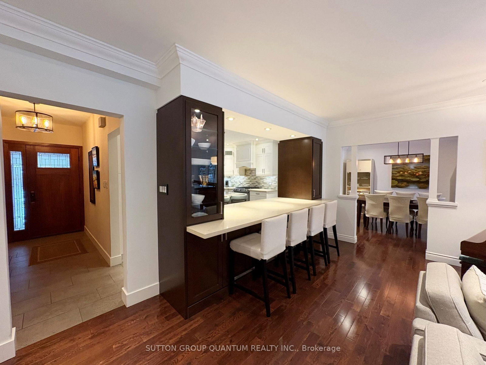 Detached House for sale at 347 Pinetree Way, Mississauga, Ontario, L5G 2R4 - Mineola - MLS: W12904978