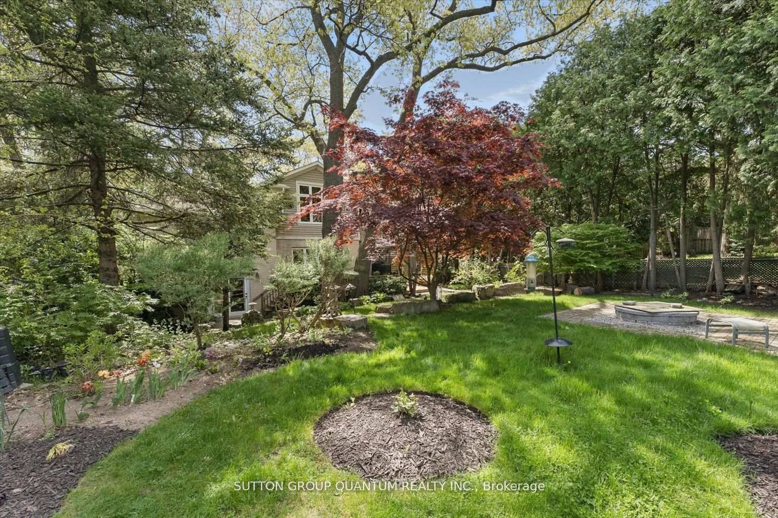 Detached House for sale at 347 Pinetree Way, Mississauga, Ontario, L5G 2R4 - Mineola - MLS: W12904978