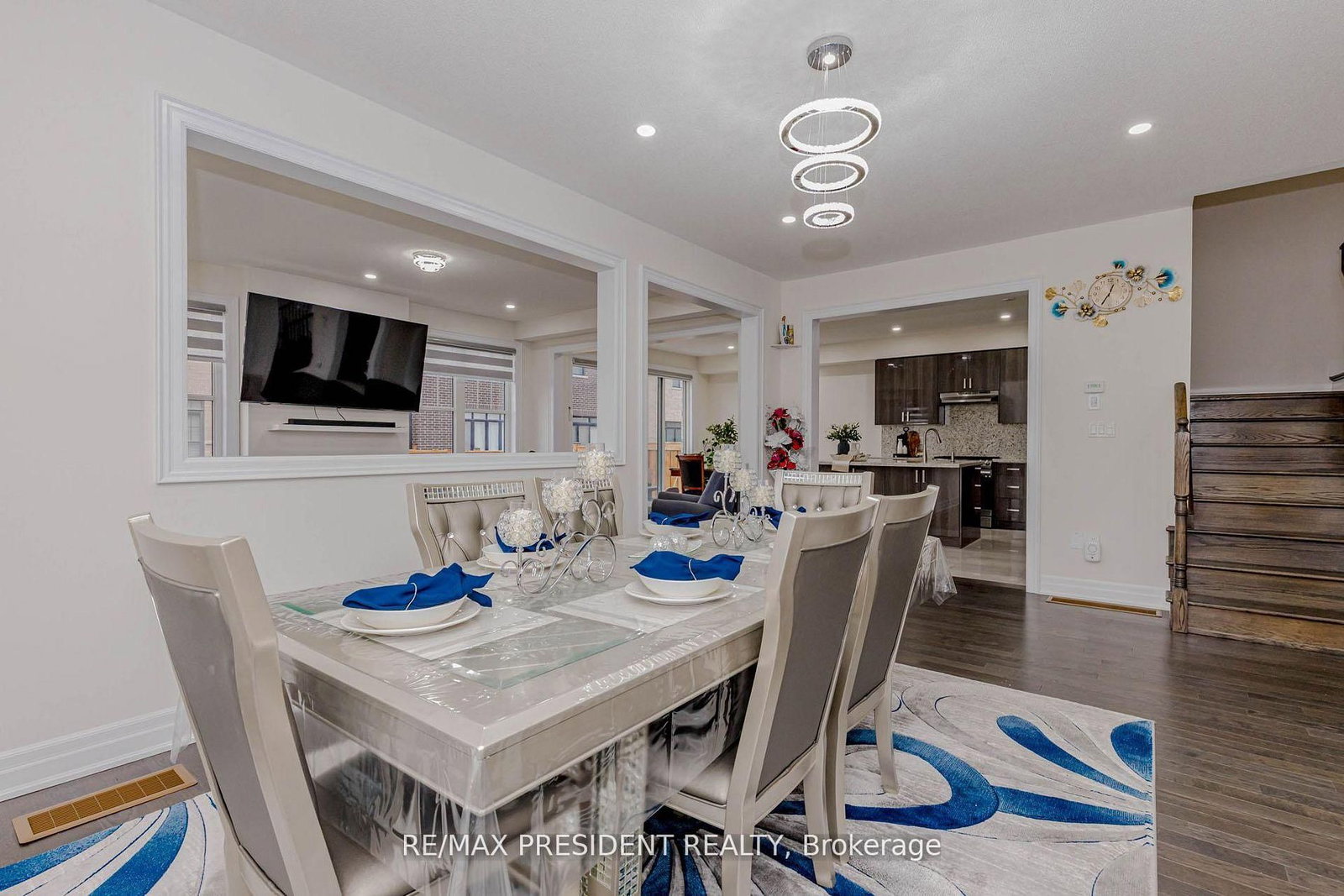 Detached House for sale at 2 Vincena Road, Caledon, Ontario, L7C 4M5 - Rural Caledon - MLS: W12905040