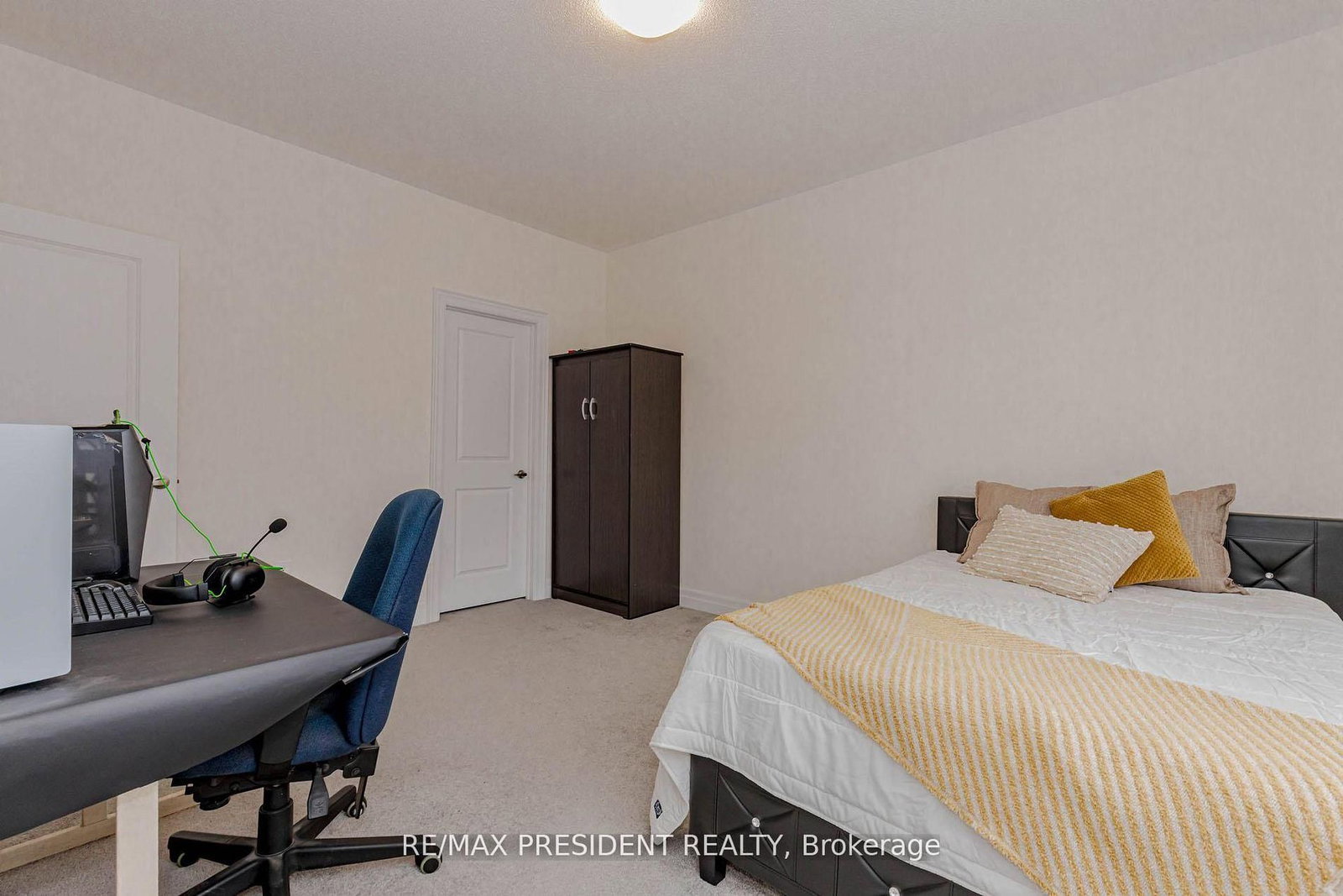 Detached House for sale at 2 Vincena Road, Caledon, Ontario, L7C 4M5 - Rural Caledon - MLS: W12905040