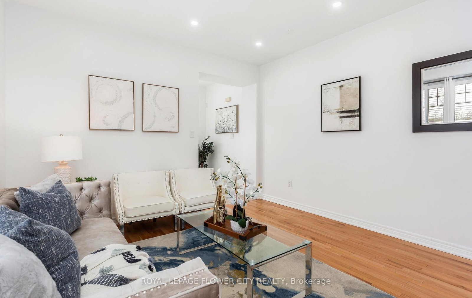 Detached House for sale at 2 Archville Street, Brampton, Ontario, L6Y 5Y5 - Credit Valley - MLS: W12905156