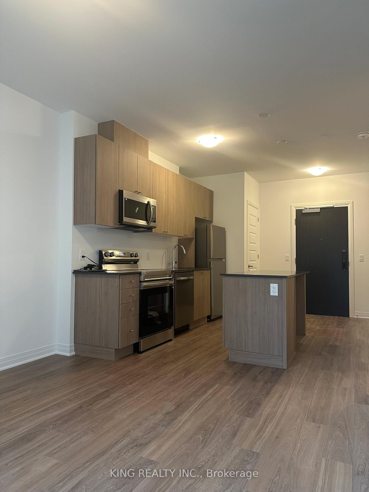 Condo for lease at 114-480 Gordon Krantz Avenue, Milton, Ontario, L9E 1Z4 - Walker - MLS: W12905392