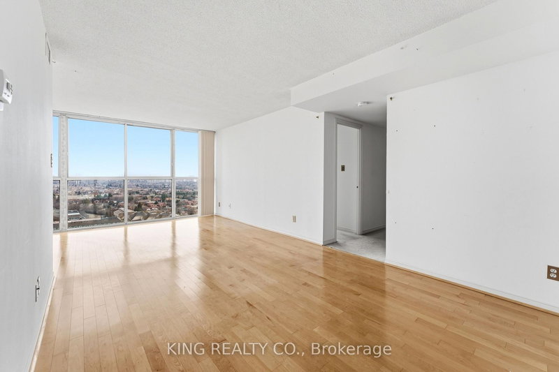 1604 - 880 Dundas St W, Mississauga, L5C 4H3 | Image 2