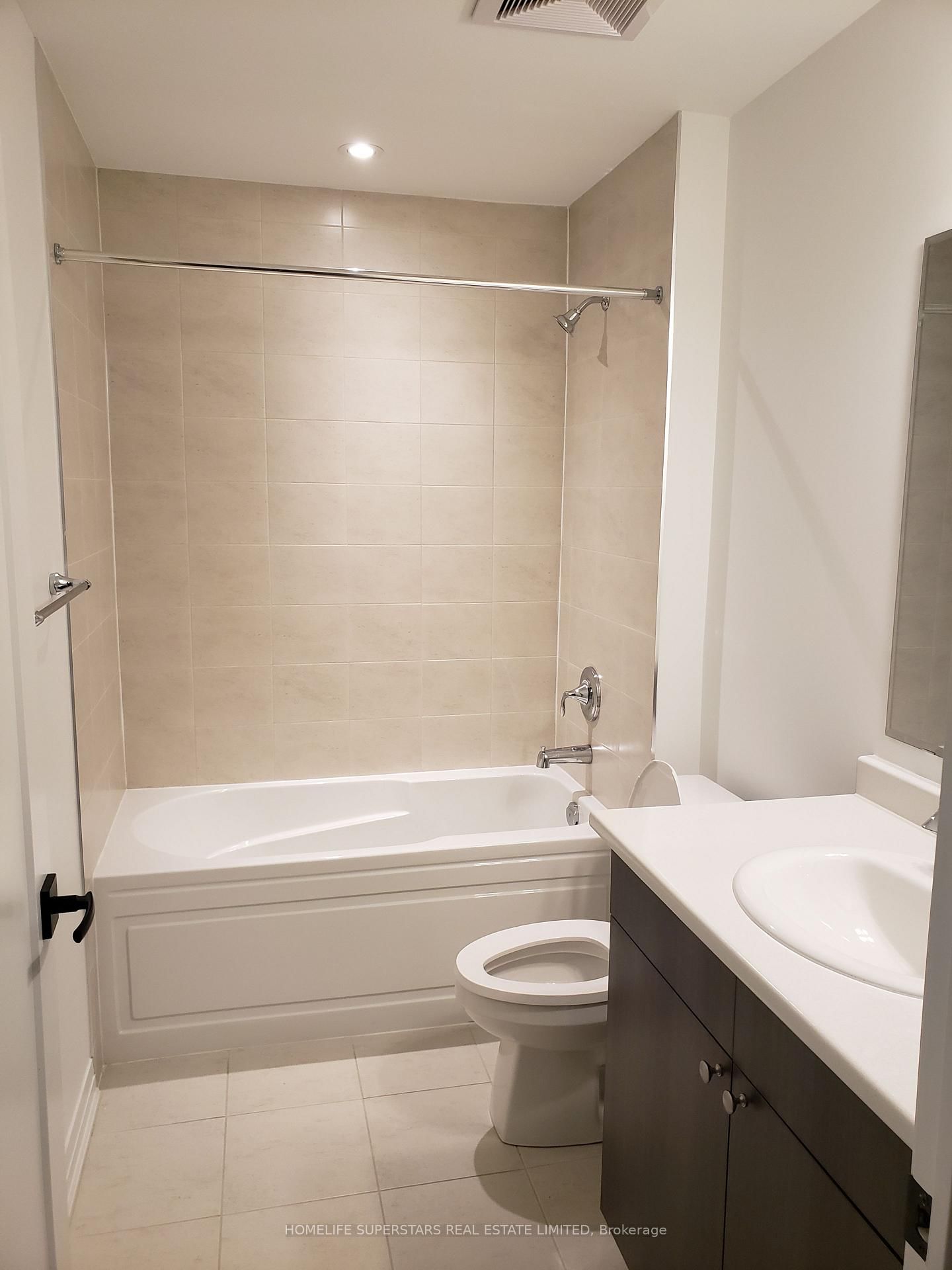 Condo for lease at 121-460 Gordon Krantz Avenue, Milton, Ontario, L9E 1Z2 - Walker - MLS: W12905786