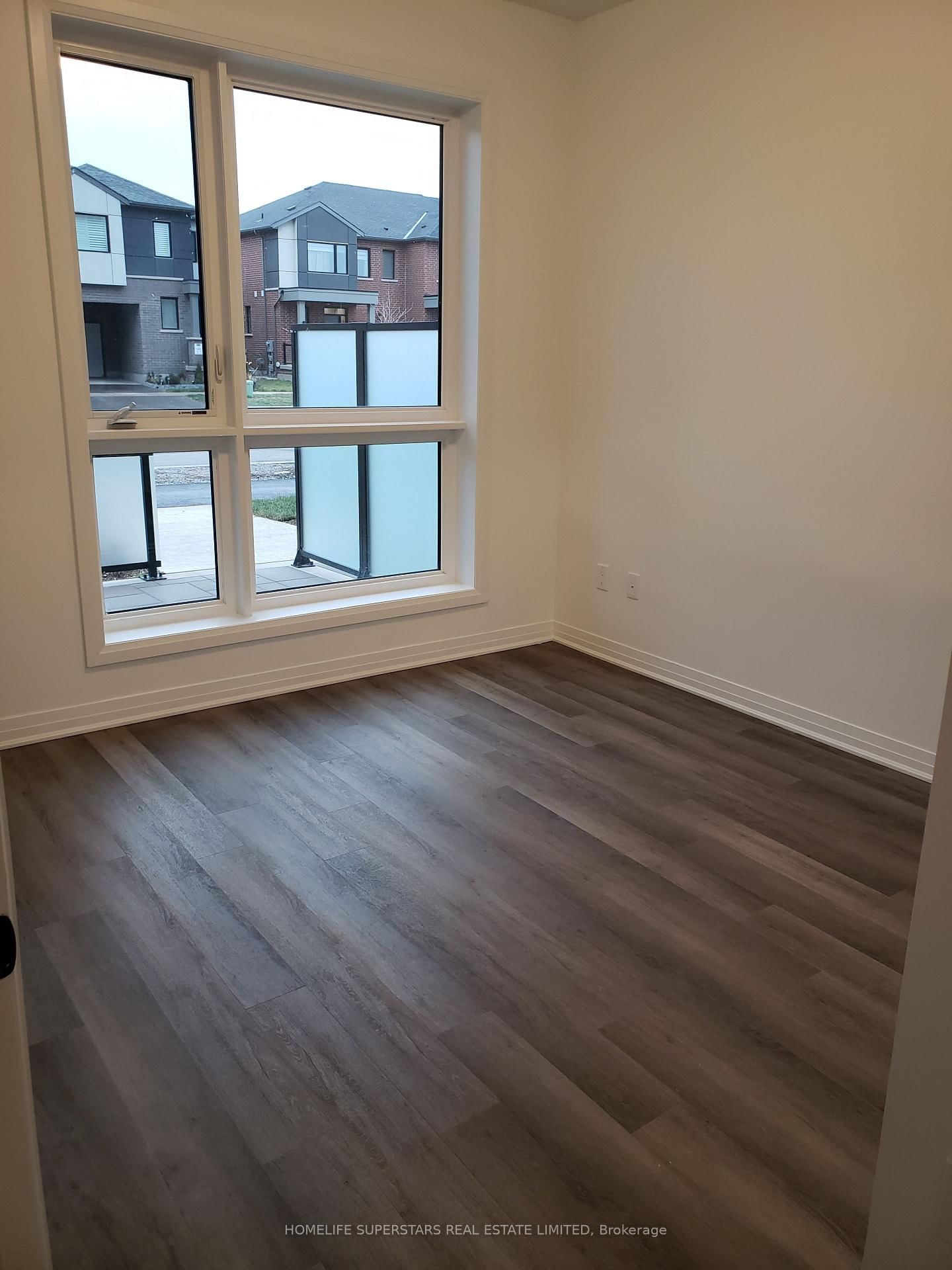 Condo for lease at 121-460 Gordon Krantz Avenue, Milton, Ontario, L9E 1Z2 - Walker - MLS: W12905786