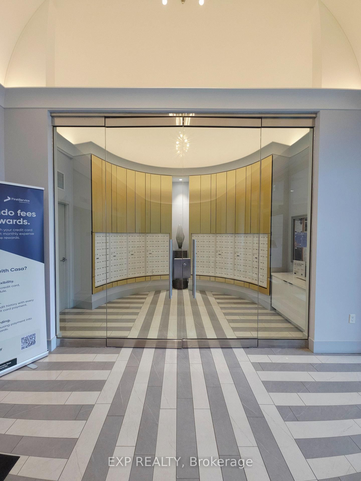 10 Gibbs Road, Unit 1011 - Photo 11