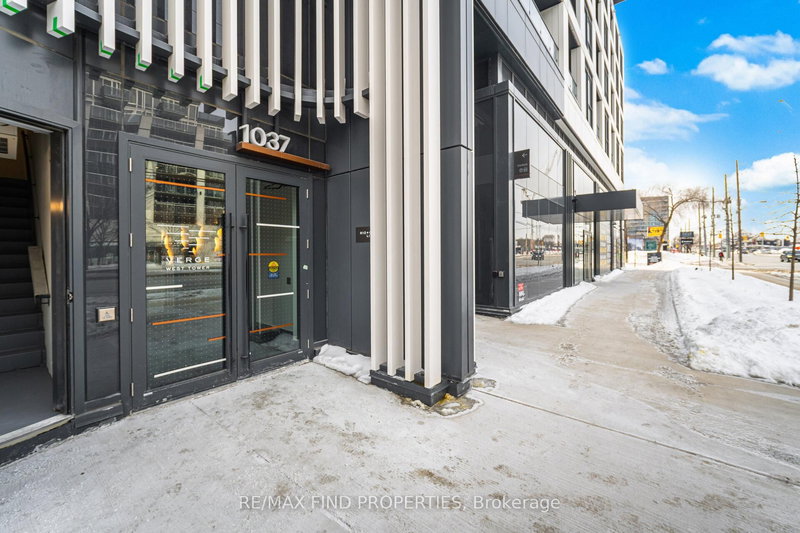 203 - 1037 The Queensway, Toronto, M8Z 0H5 | Image 2