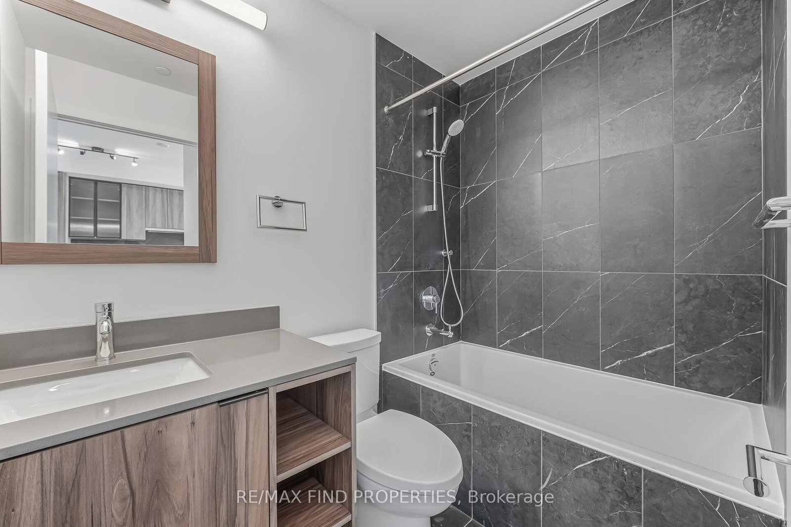 1037 The Queensway, Unit 203 - Photo 25