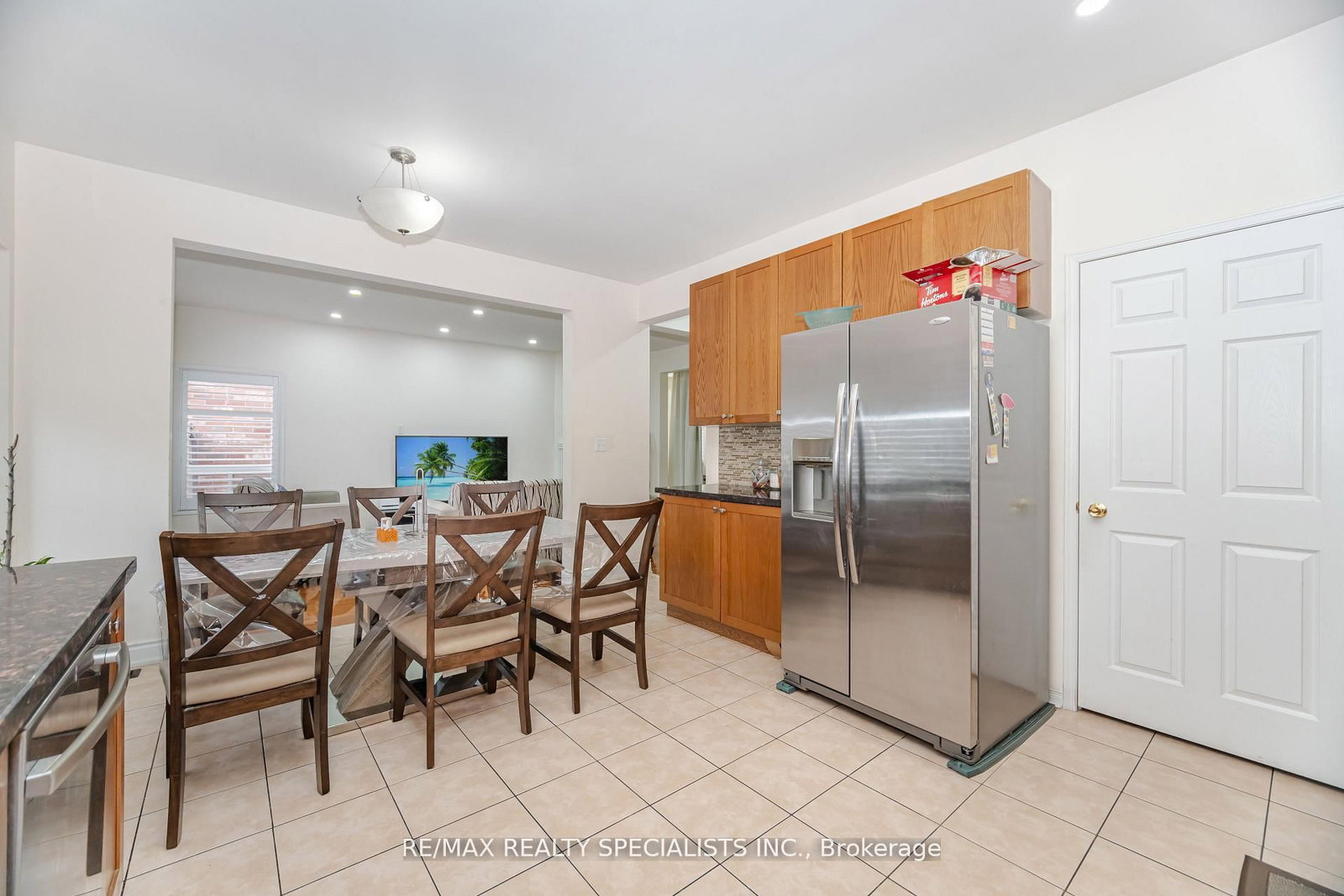 Detached House for sale at 23 Personna Circle, Brampton, Ontario, L6X 0P1 - Credit Valley - MLS: W12906696