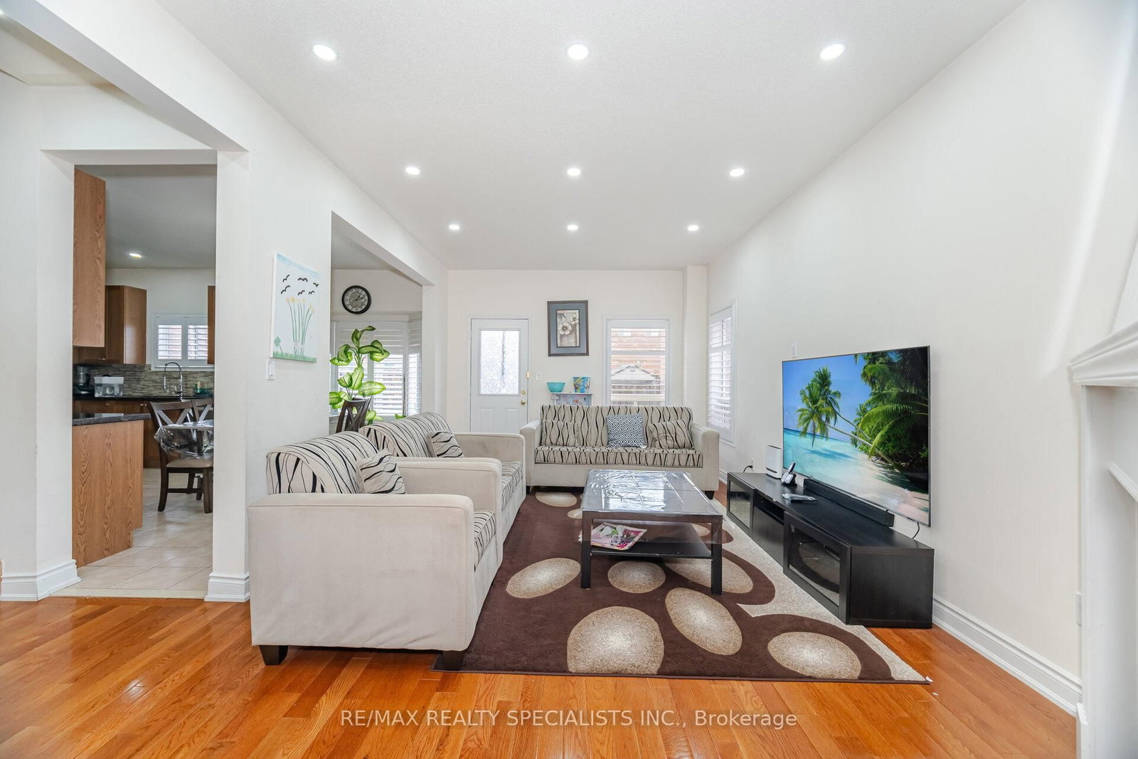 Detached House for sale at 23 Personna Circle, Brampton, Ontario, L6X 0P1 - Credit Valley - MLS: W12906696