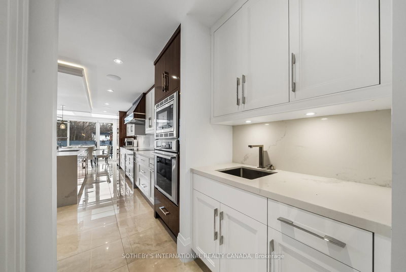 1347 Queen Victoria Ave, Mississauga — 16