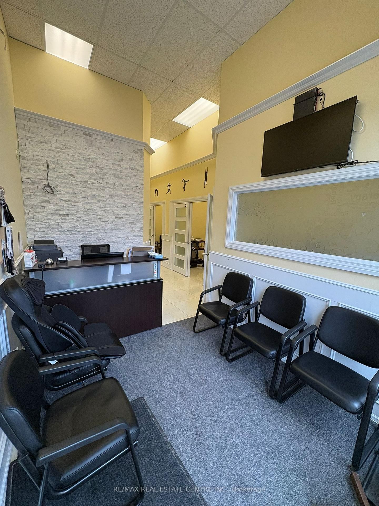 143 CLARENCE Street, Unit 11 - Photo 6