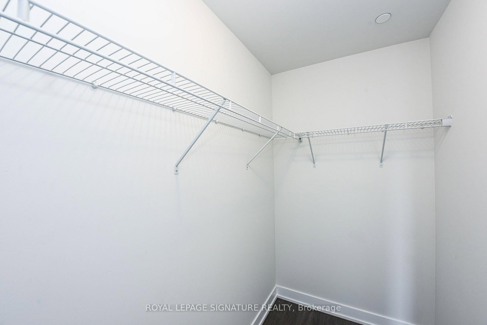 Condo for lease at 505-430 Square One Drive, Mississauga, Ontario, L5B 0L6 - Creditview - MLS: W12907068