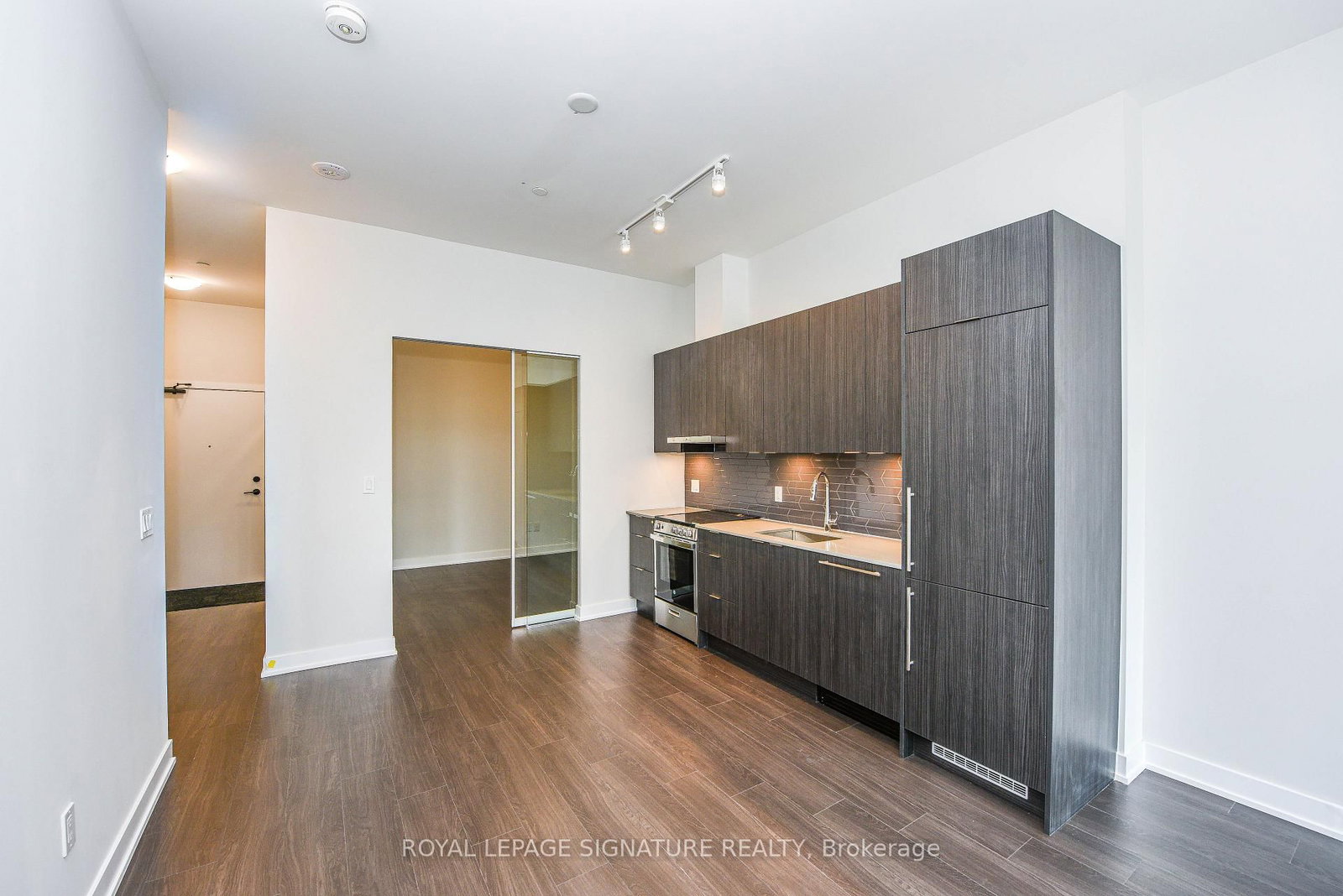 Condo for lease at 505-430 Square One Drive, Mississauga, Ontario, L5B 0L6 - Creditview - MLS: W12907068