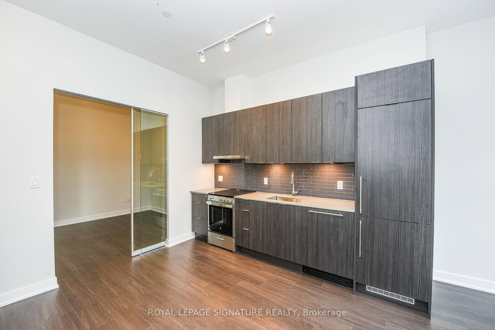 Condo for lease at 505-430 Square One Drive, Mississauga, Ontario, L5B 0L6 - Creditview - MLS: W12907068