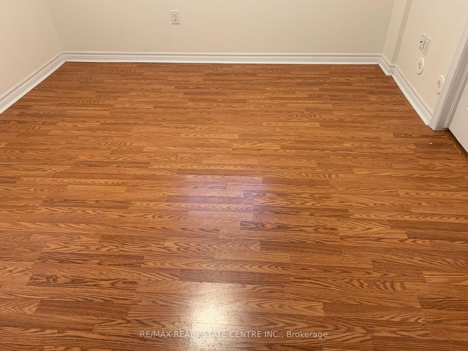 Townhouse for lease at 1-600 Shoreline Drive, Mississauga, Ontario, L5B 0A8 - Cooksville - MLS: W12907166