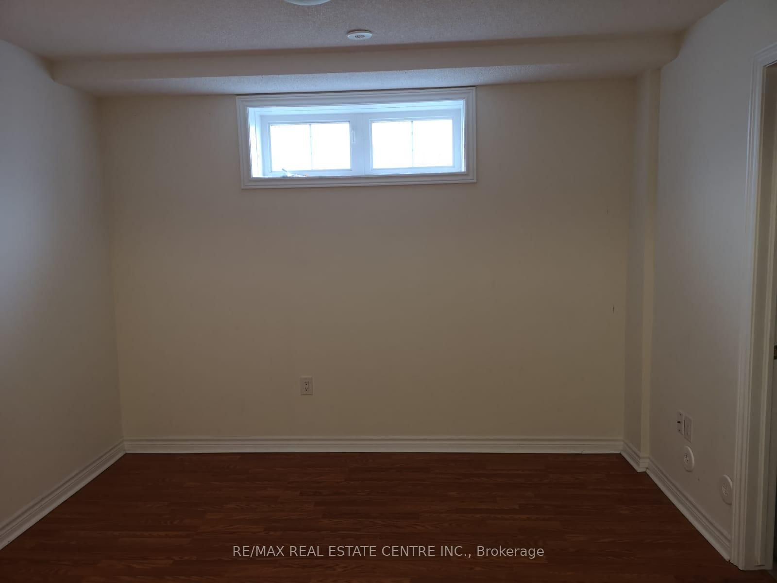 Townhouse for lease at 1-600 Shoreline Drive, Mississauga, Ontario, L5B 0A8 - Cooksville - MLS: W12907166