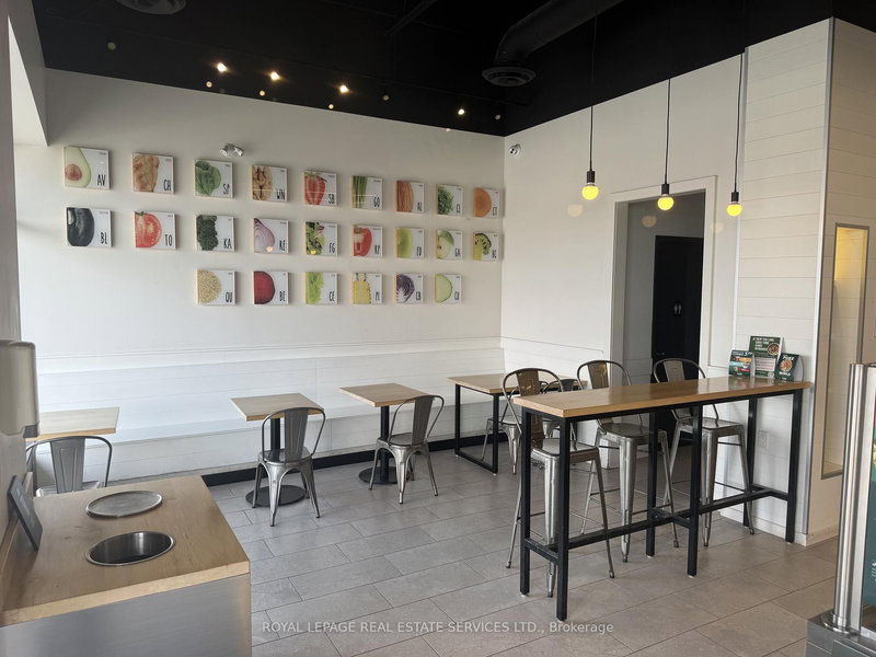 330 Dundas St E, Oakville, L6H 6Z9 | Image 3