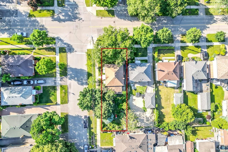 249 Gamma St, Toronto, M8W 4G7 | Image 3