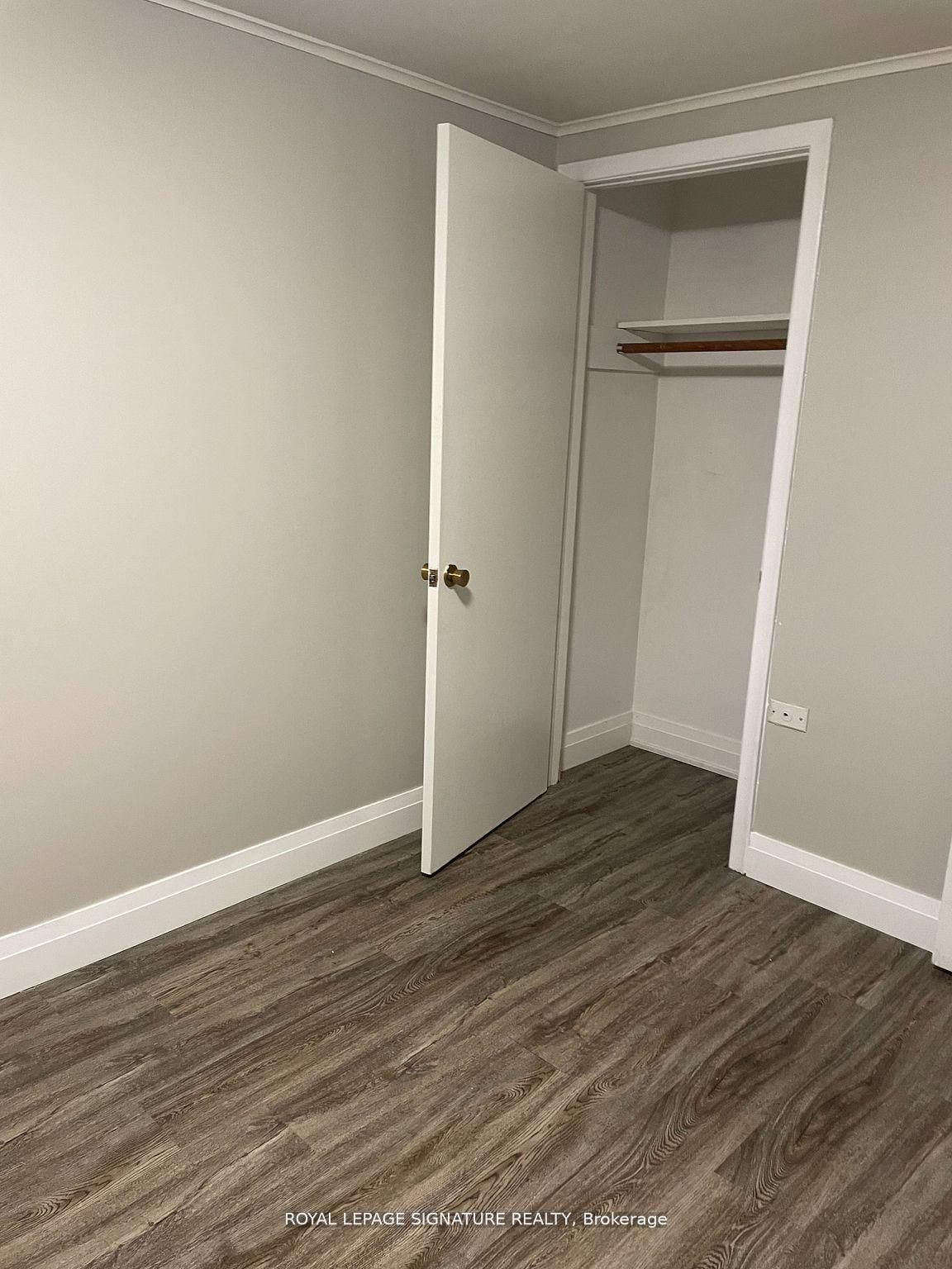 1566 Northmount Avenue, Unit Lower - Photo 6