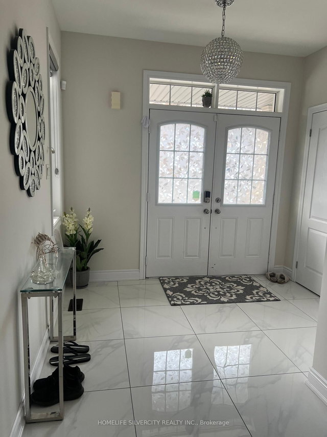 88 Roulette Crescent