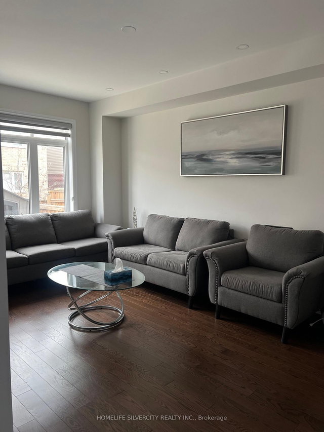 88 Roulette Crescent