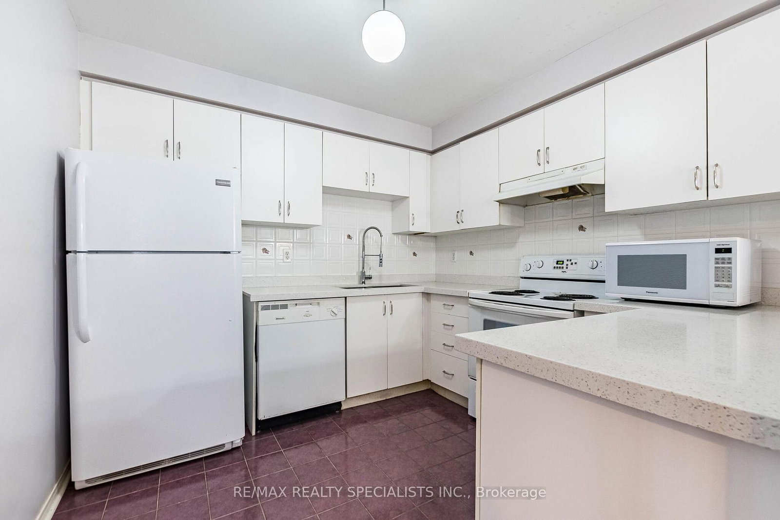 Semi-Detached House for sale at 48 Saddletree Trail, Brampton, Ontario, L6X 4M7 - Brampton West - MLS: W12907536