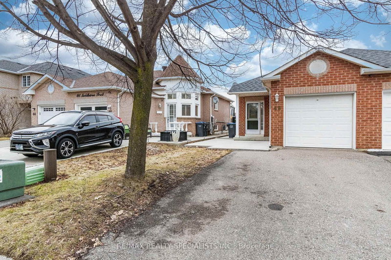 48 Saddletree Tr, Brampton, L6X 4M7 | Image 3