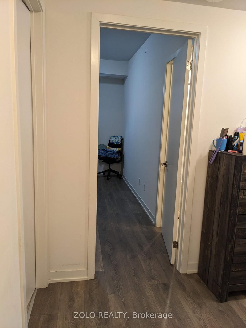 13 - 58 Sky Harbour Dr, Brampton, L6Y 6J1 | Image 3