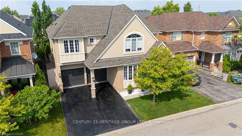 1406 Marshall Cres, Milton, L9T 6T9 | Image 2