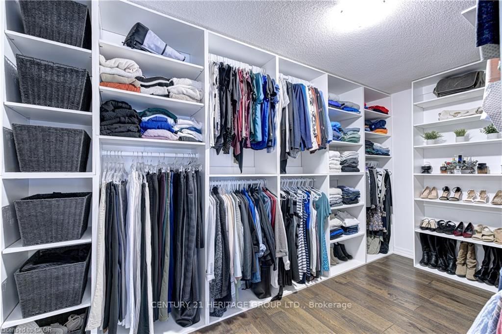 Detached House for sale at 1406 Marshall Crescent, Milton, Ontario, L9T 6T9 - Beaty - MLS: W12907614