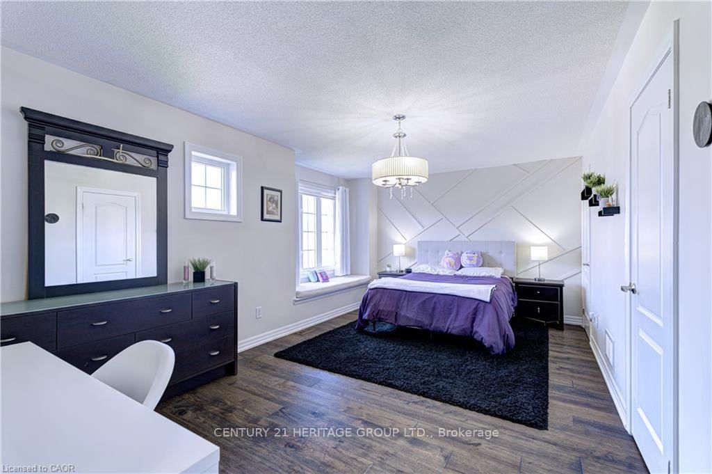 Detached House for sale at 1406 Marshall Crescent, Milton, Ontario, L9T 6T9 - Beaty - MLS: W12907614