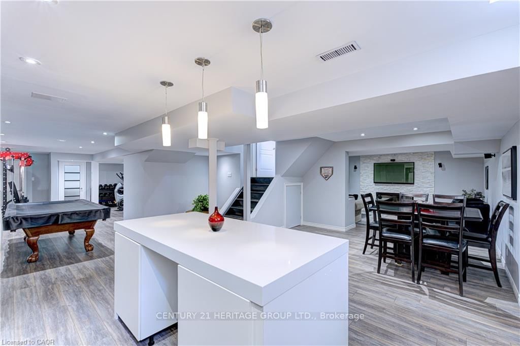 Detached House for sale at 1406 Marshall Crescent, Milton, Ontario, L9T 6T9 - Beaty - MLS: W12907614