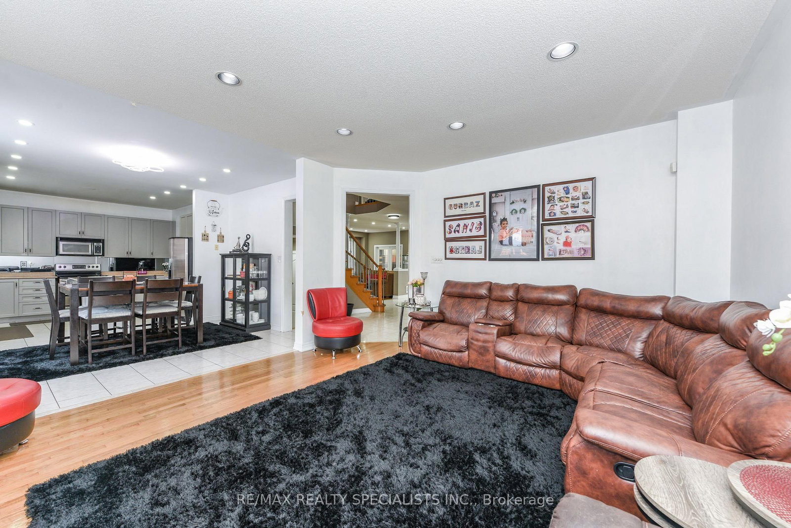 Detached House for sale at 41 Madronna Gdns, Brampton, Ontario, L7A 2V9 - Fletcher's Meadow - MLS: W12907708