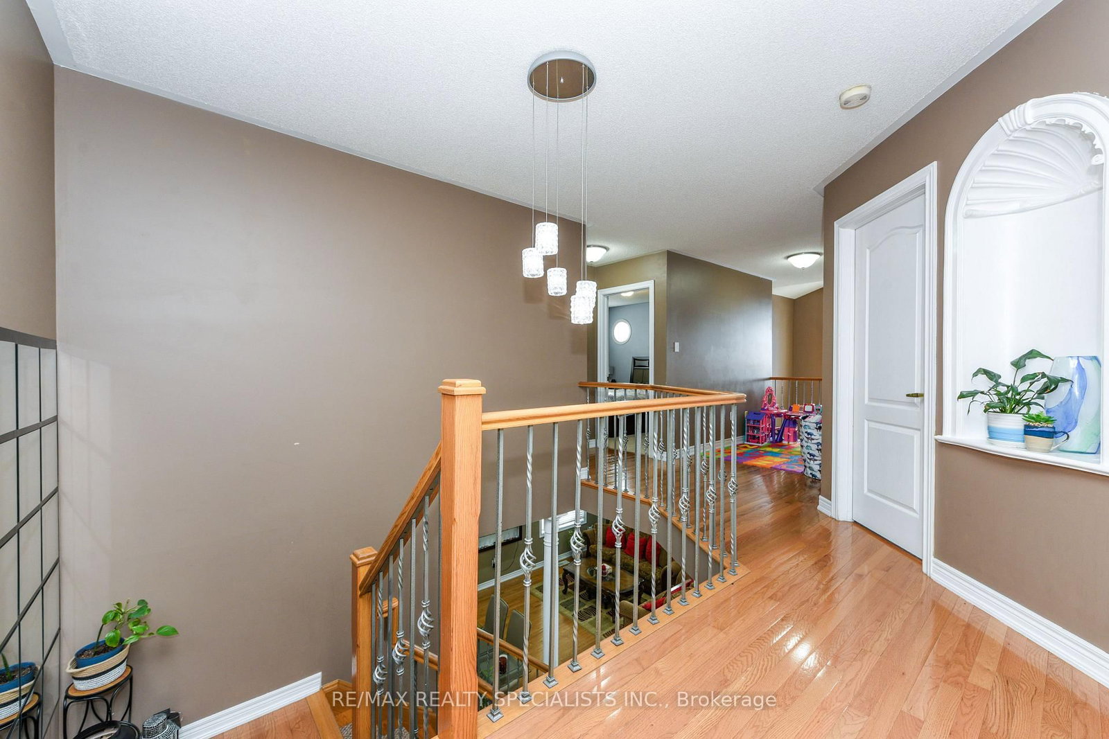 Detached House for sale at 41 Madronna Gdns, Brampton, Ontario, L7A 2V9 - Fletcher's Meadow - MLS: W12907708