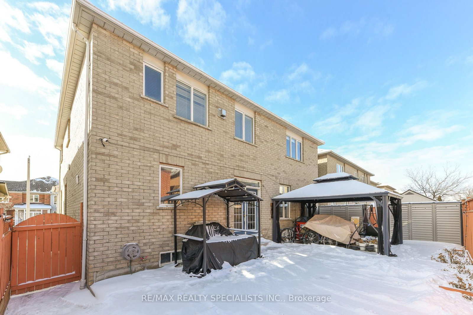 Detached House for sale at 41 Madronna Gdns, Brampton, Ontario, L7A 2V9 - Fletcher's Meadow - MLS: W12907708